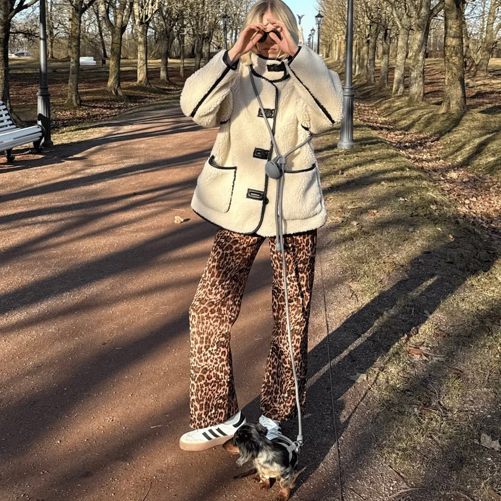 Hands-Free Lead Slate