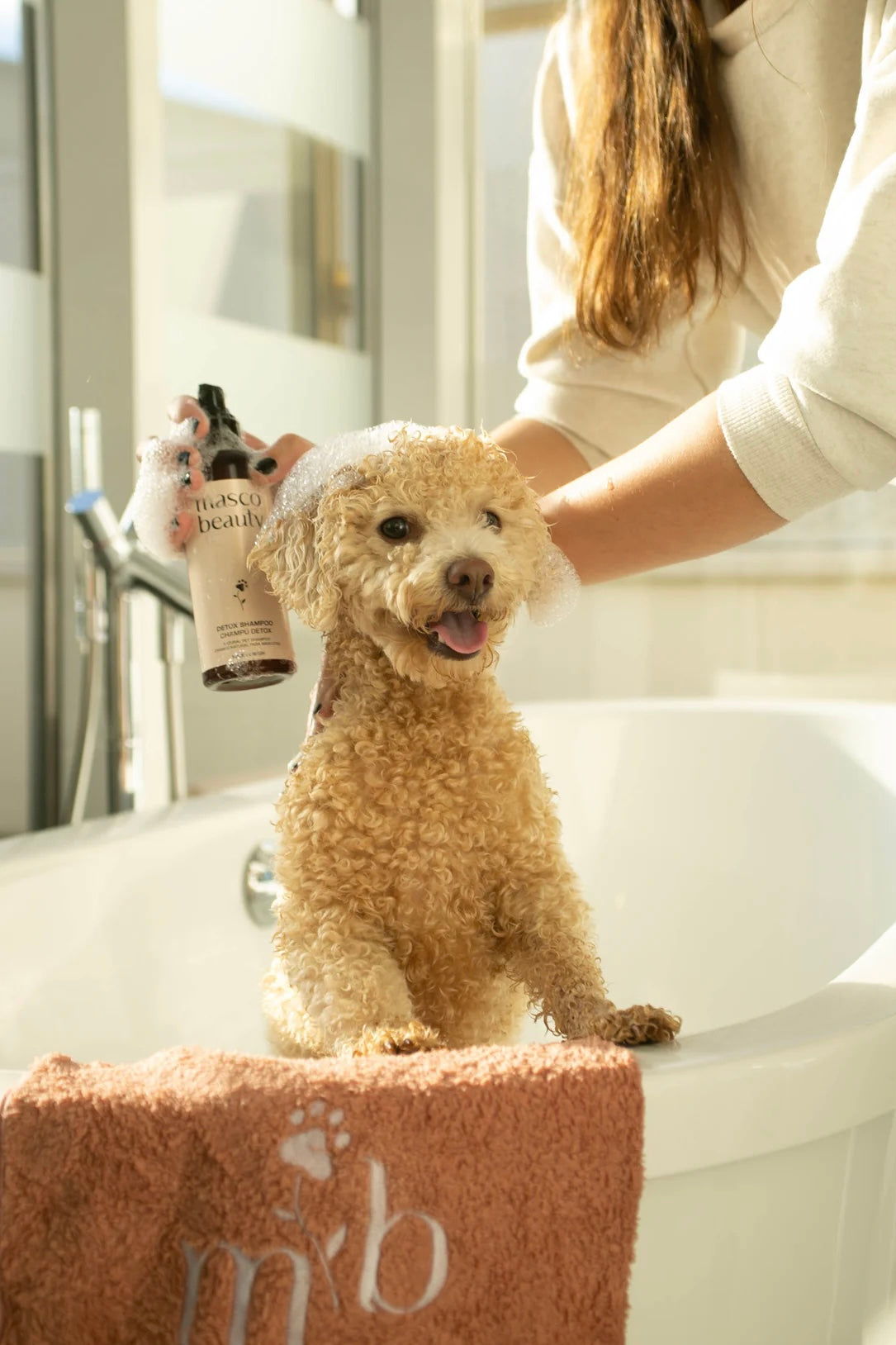 Natural dog Shampoo