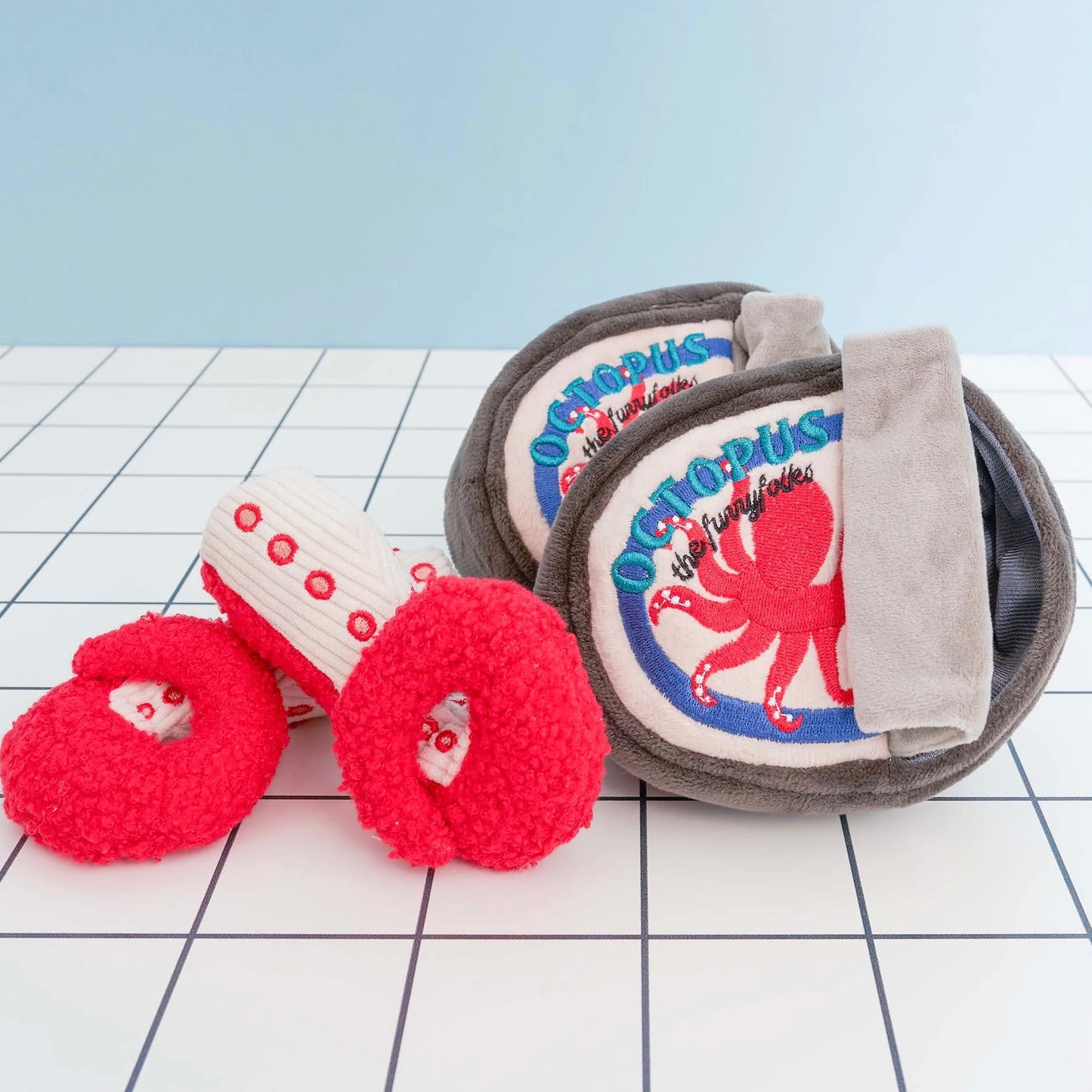 Tinned Octopus Nosework Toy