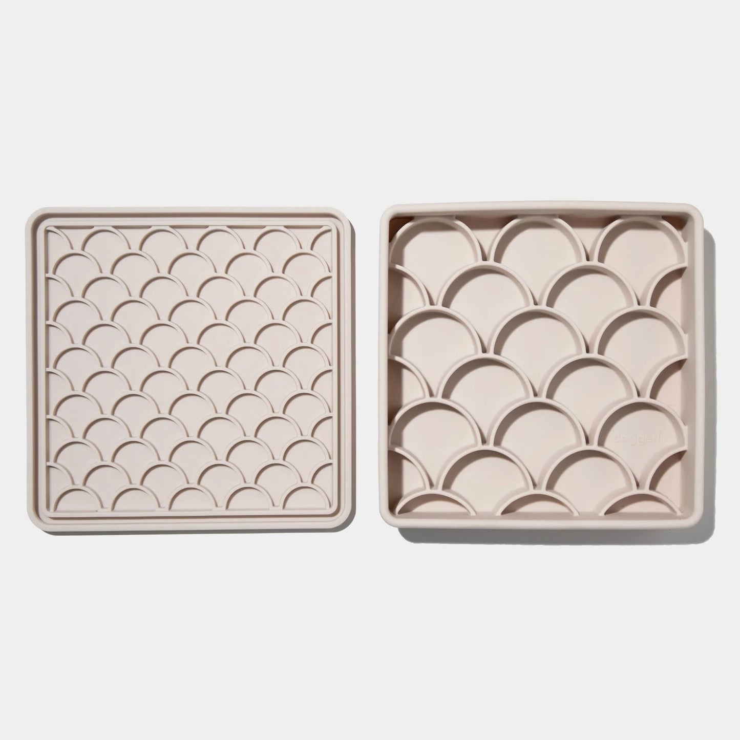 3-in-1 fish scale slow feeder bowl - sand