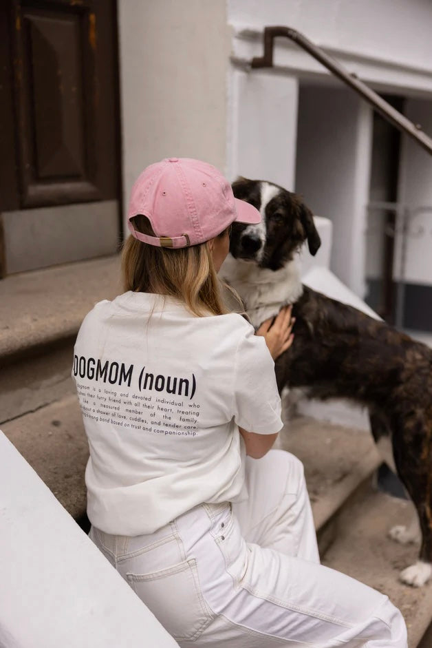 DOGMOM (NOUN) T-SHIRT OFF WHITE