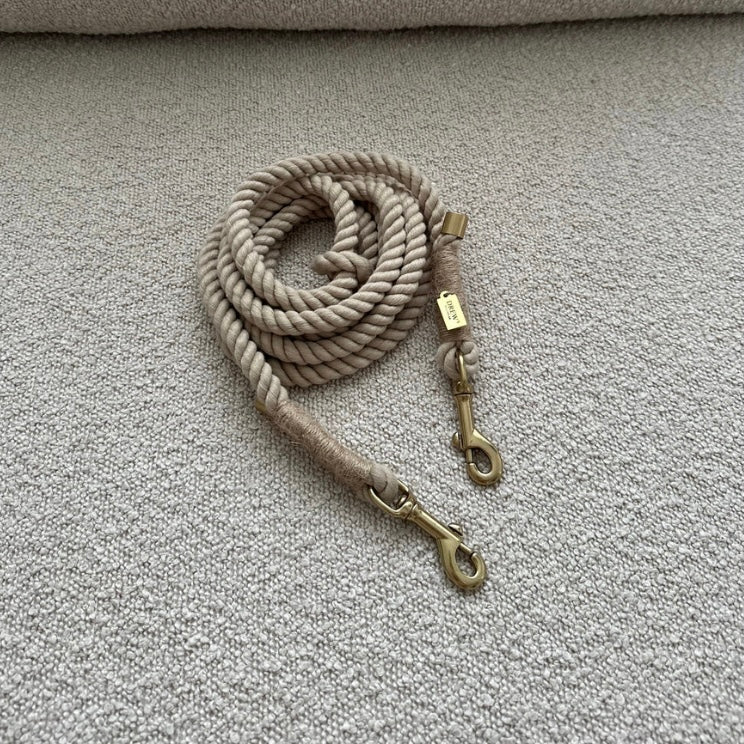 Adjustable and soft dog leash Beige