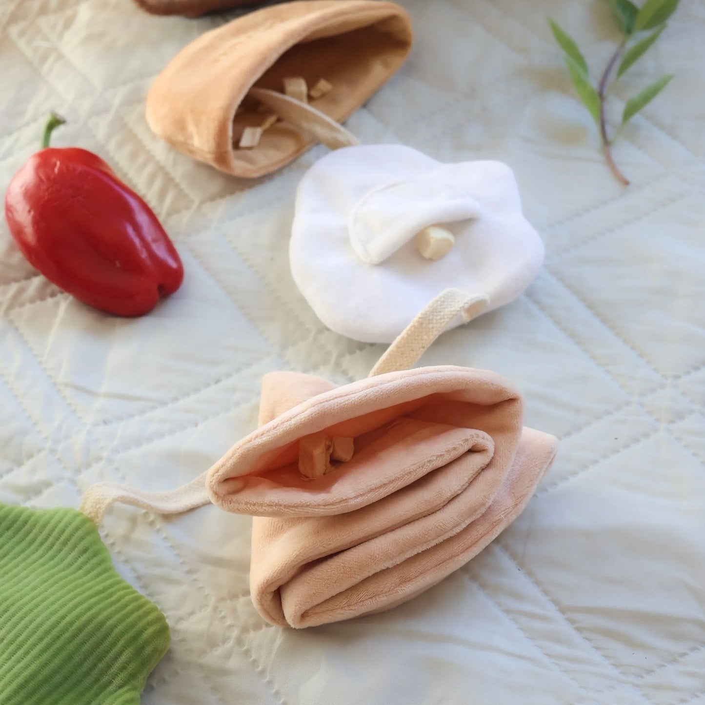 Pita Pocket Nosework Toy